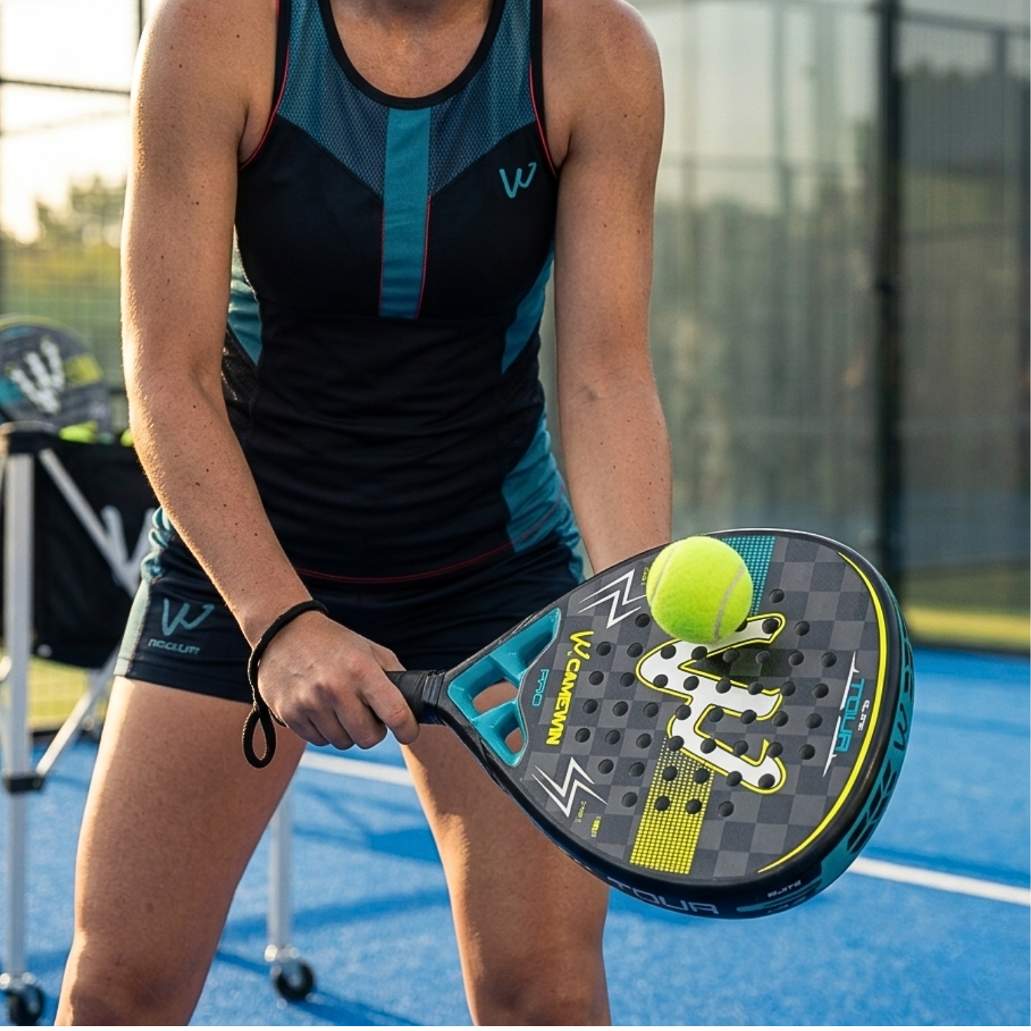 CW Tour Padel Racket 18K